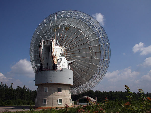 A rear view of the dish at the Algonquin Radio Observatory