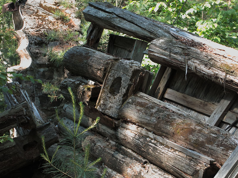 ruins of KishKaduk Lodge on Cedar Lake in Algonquin Park