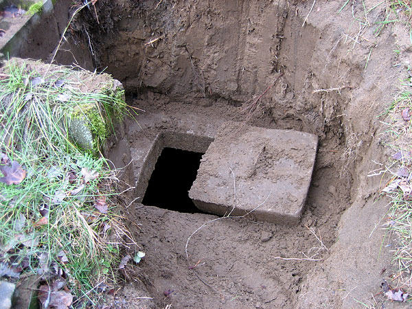 Septic tank opening