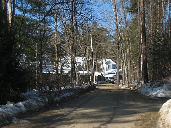 Back lane, Montcalm Street, Deep River