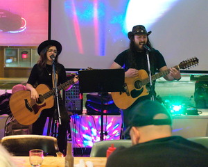 The Long and Short at Long Shots Sports Cafe in Deep River  20230128