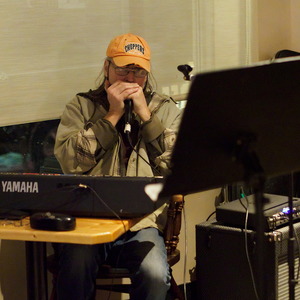 Open mic at Long Shots Sports Cafe in Deep River  20230207