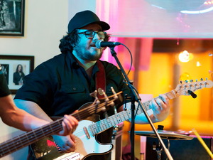 The Lonesome Dreamers perform at Long Shots Sports Cafe in Deep River  20230408
