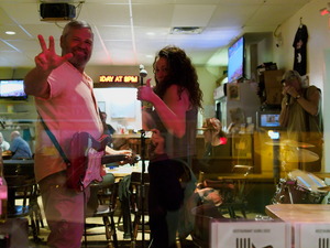 Open mic at Long Shots Sports Cafe in Deep River  20230613