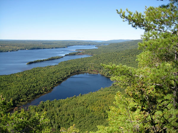 view from top of cliff at Presquisle on the Ottawa River near Point Alexander