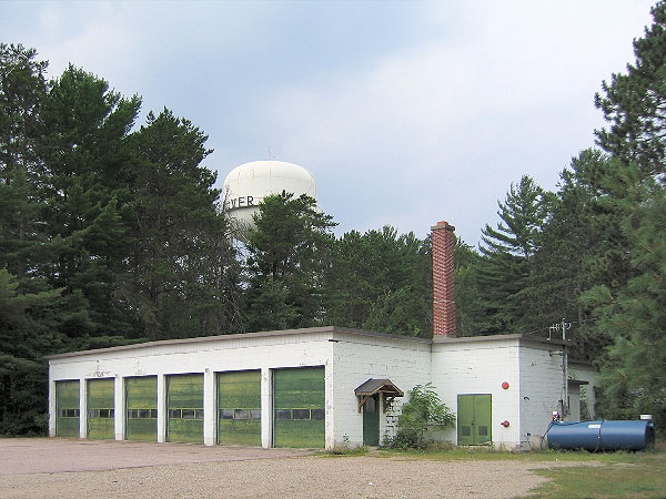 Heritage Garage in Deep River