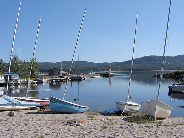 Deep River Marina