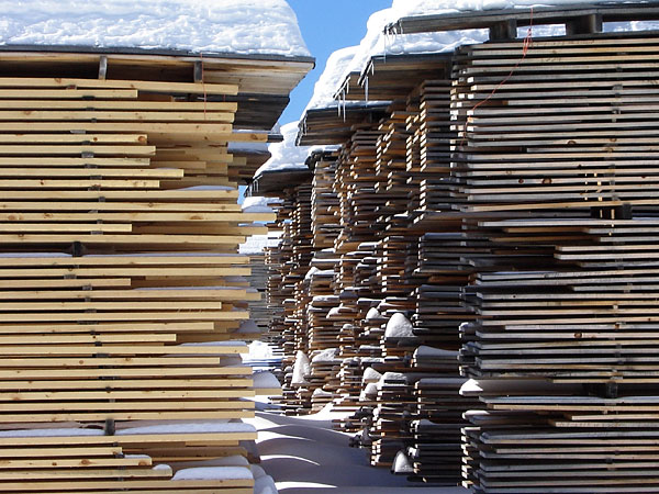 Lumber drying in winter