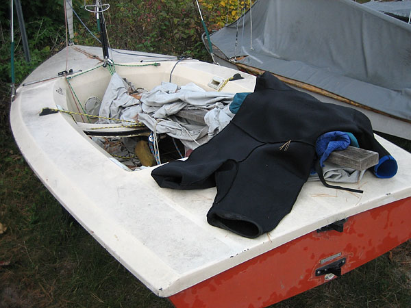 dinghy at Deep River Pier