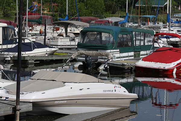 Deep River Marina
