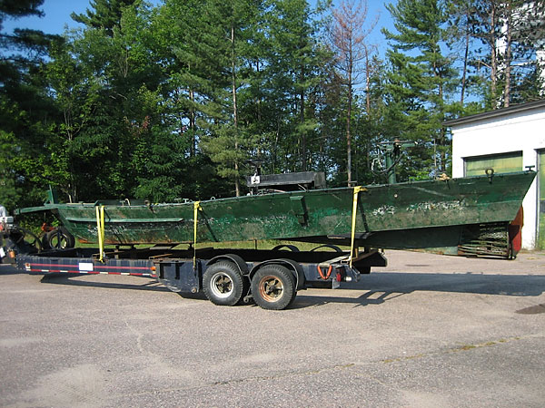 Logs end salvage boat in Deep River